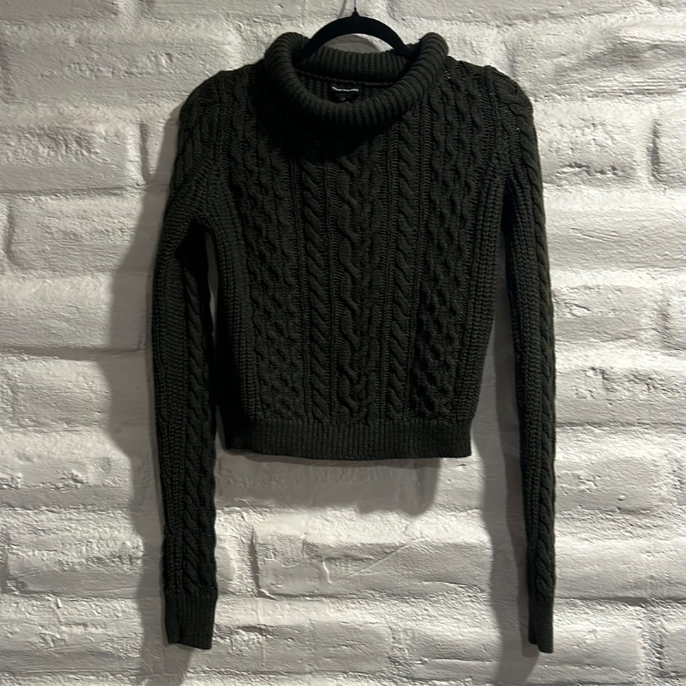 EUC Club Monaco Merino Wool Cable Knit Sweater